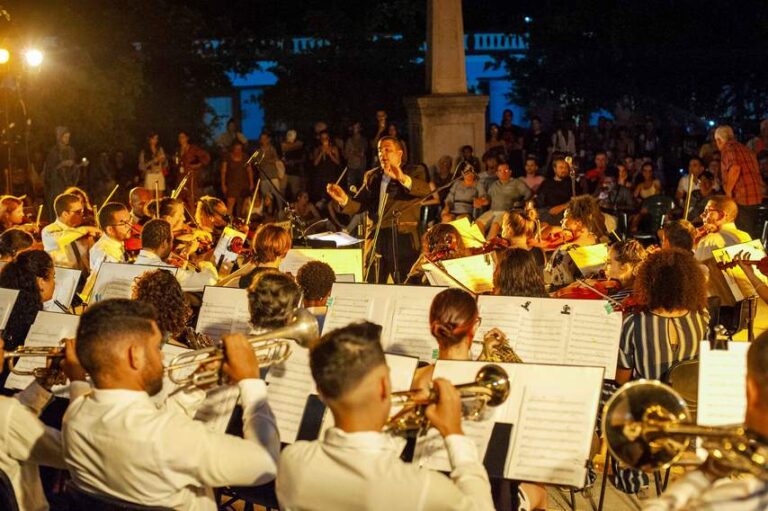 Holguin-symphony-orchestra-Gibara
