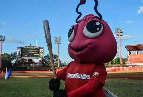 santiago-cuba-baseball-mascot