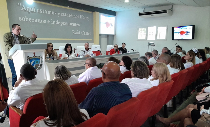 holguin, health, minister, portal, miranda
