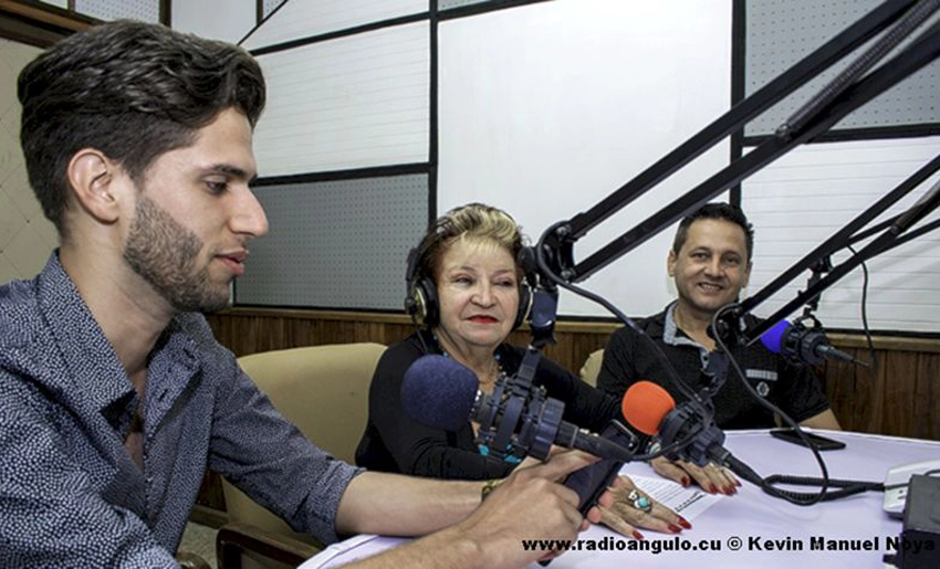 Radio, Angulo, presenters, Holguin