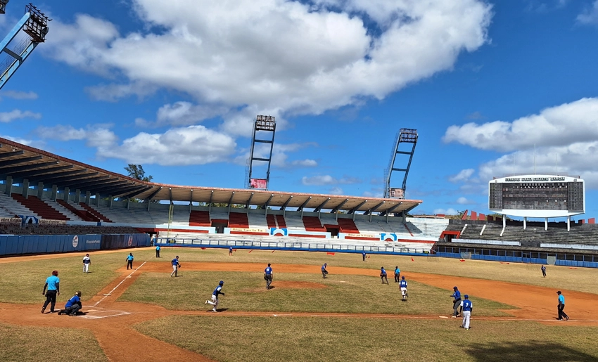 cerveceros, holguin, medios, nacionales, Softball, Press