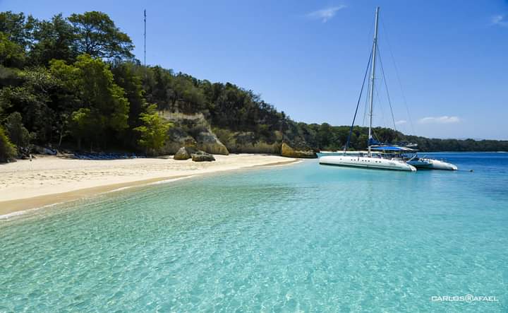 Cayo, Saetia