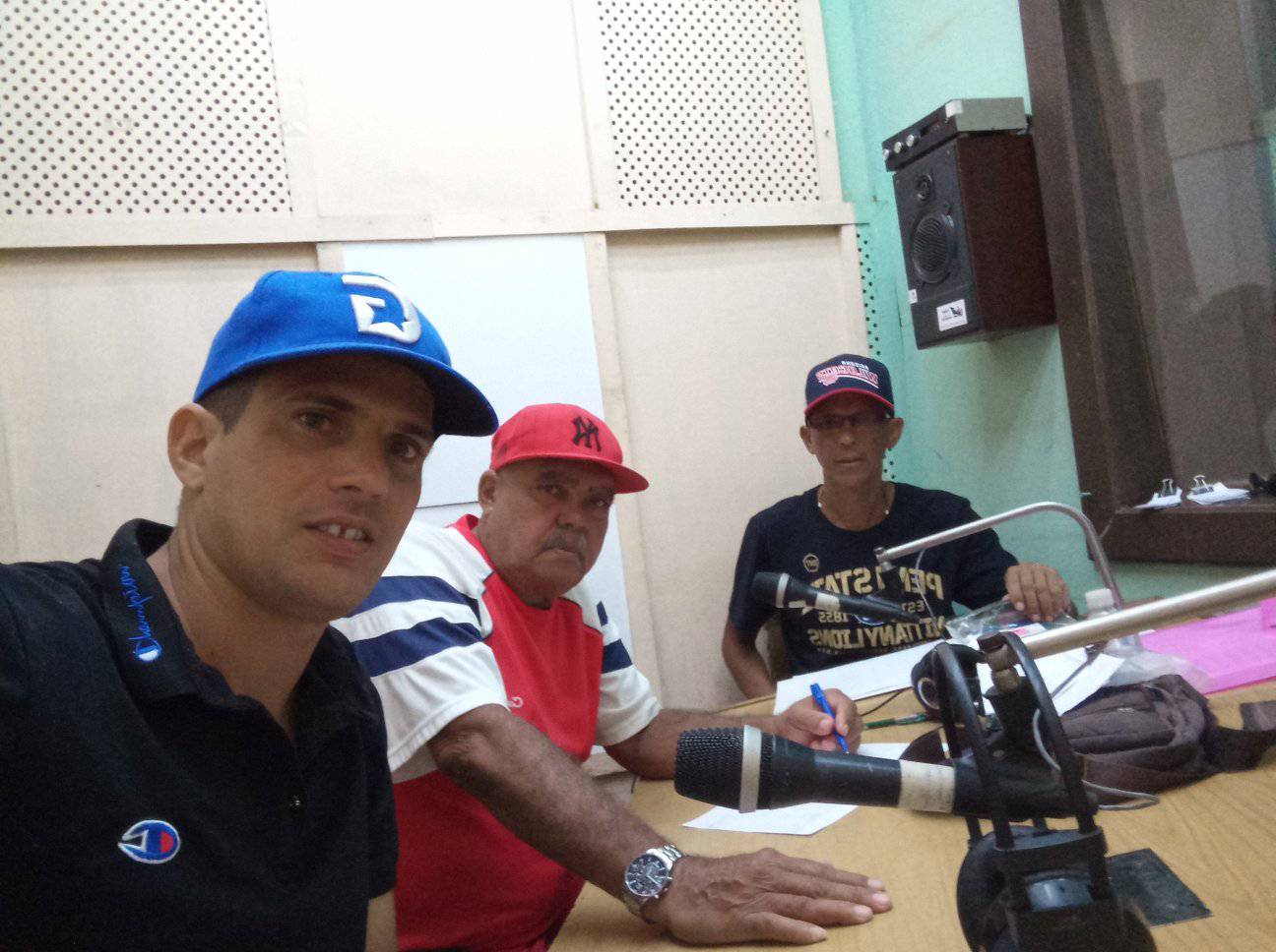 Roberto, Carlos, Radio, Bayamo