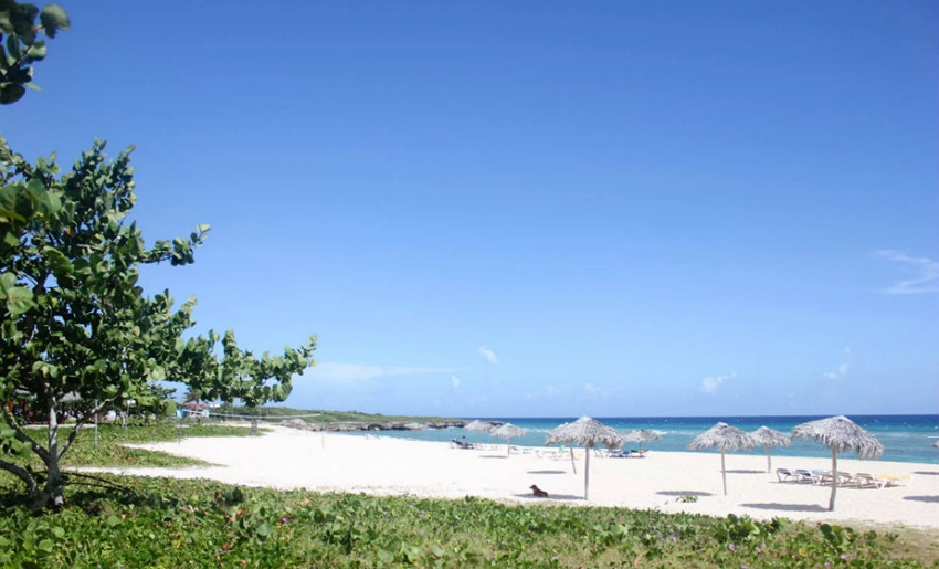 don, lino, beach, holguin