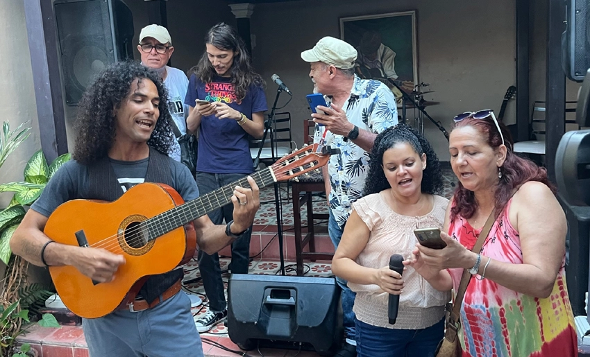 trova, interpreters, holguin