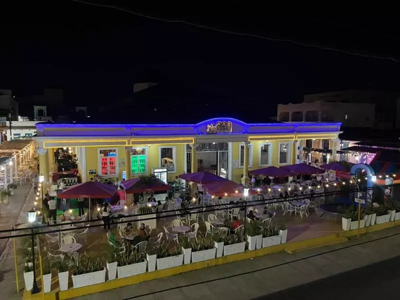 plaza, marqueta