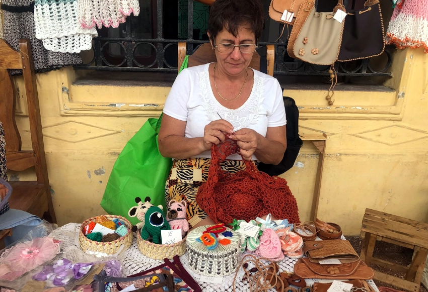 “Origins”: Art, Family, and Tradition in Holguin 2