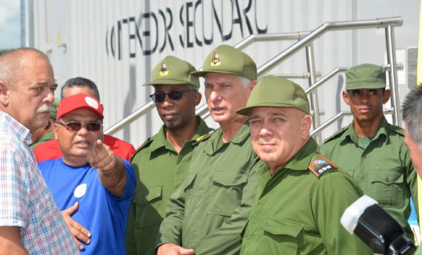 Cuban President Arrives in Holguin, Battered by Hurricane Melissa 0