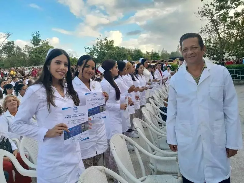 UCMHo contributes new graduates to the National Health System 1