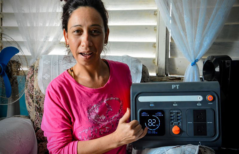 Holguin Mothers Grateful for Power Station for Their Children 0