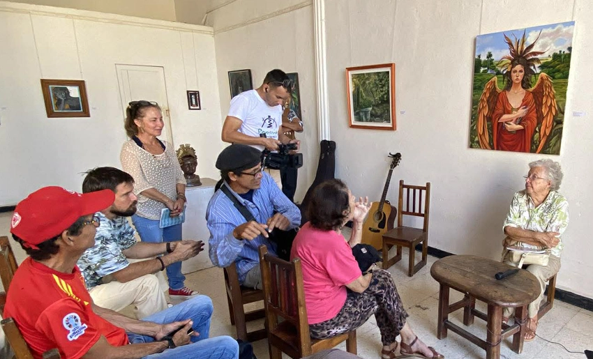 Activities continue at the Angel Visual Arts Salon 0