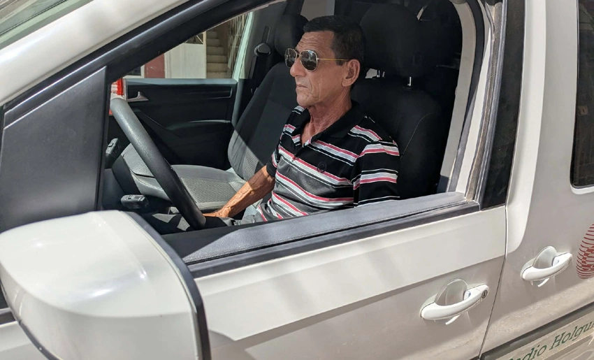 Jorge Gómez: 47 Years Behind the Wheel at Radio Angulo 1