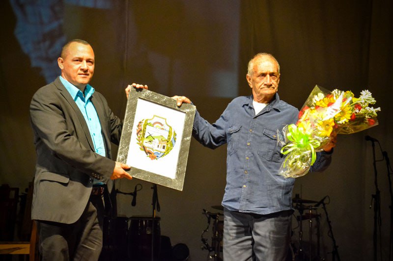 Delfin Prats, poeta, holguinero, ceremonia, Premio de la Ciudad 2023