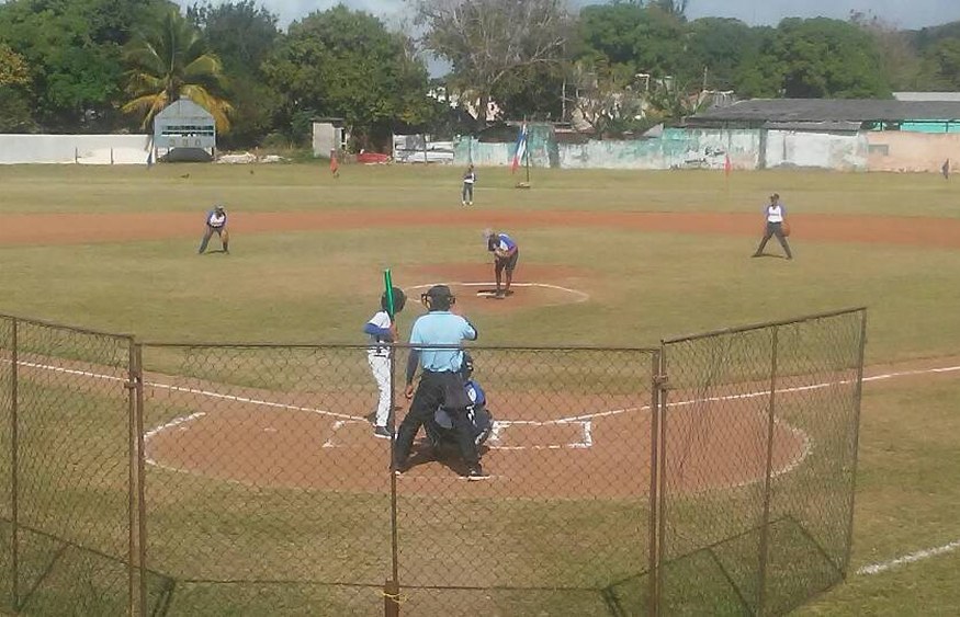 Holguín Béisbol, Pelota cubana