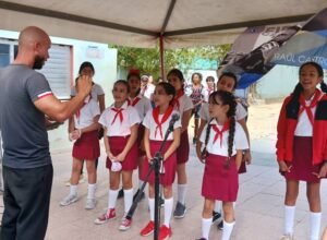 Canadienses solidarios, Holguín