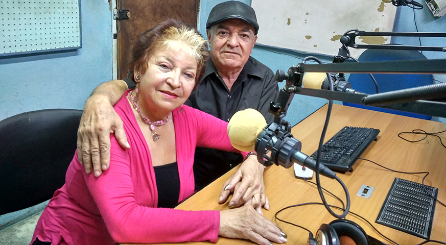 Holguín, Radio Angulo, Amor, Matrimonio
