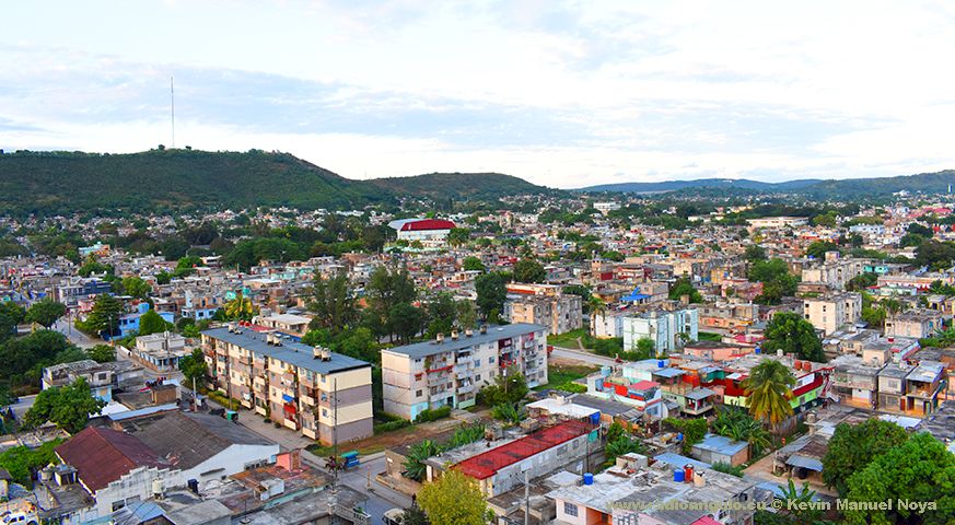 Holguín, Comunidades vulnerables, Gobierno, Sociedad