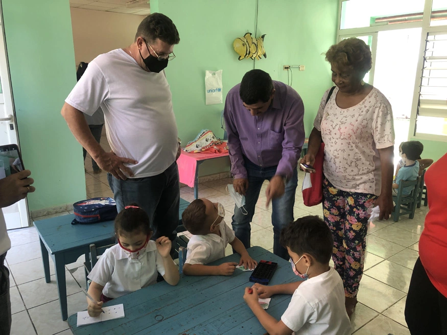 visita, candidatos, diputados, Parlamento, Cuba, círculo infantil, Holguín