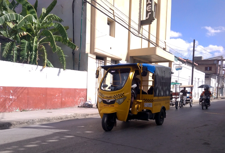 Holguín, Transporte, Triciclos, sociedad