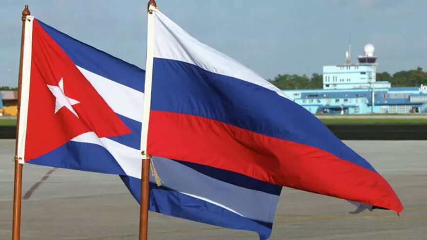 Cuba, Rusia, Banderas