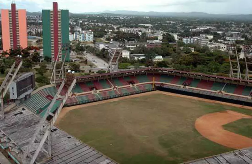 Holguín, estadio Calixto García, 62 Serie Nacional de Béisbol