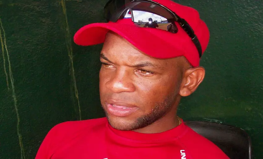 Luis Raúl Domínguez, Holguín, béisbol