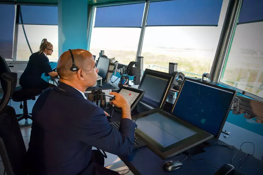 Torre de control, aeropuerto internacional, Holguín