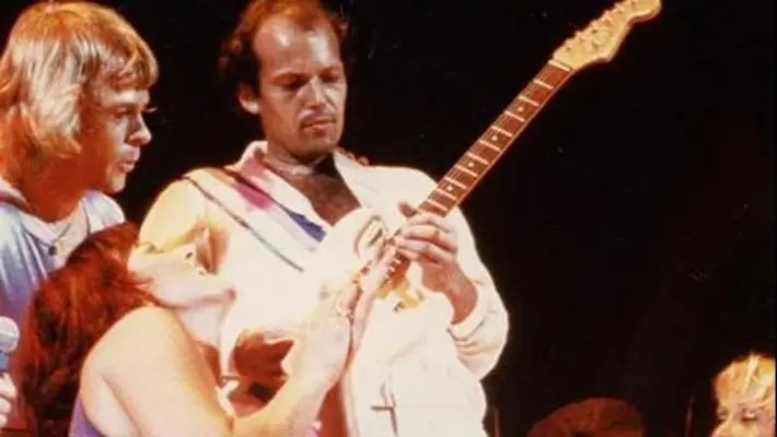 guitarrista, ABBA, deceso, /E: Mítico guitarrista de los ABBA fallece de cáncer a los 70 años Lasse Wellander, Suecia