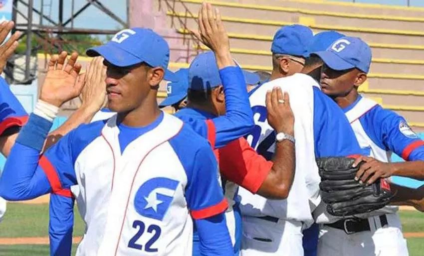 Alazanes, béisbol