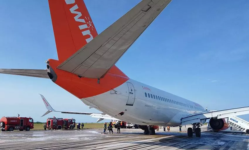 Aterrizaje de emergencia, aerolínea Sunwing