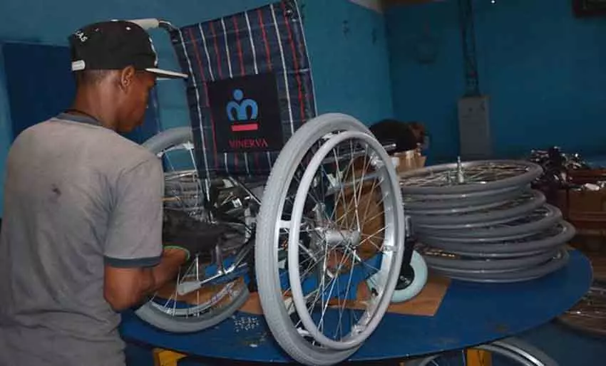 Sillas de ruedas, Cuba