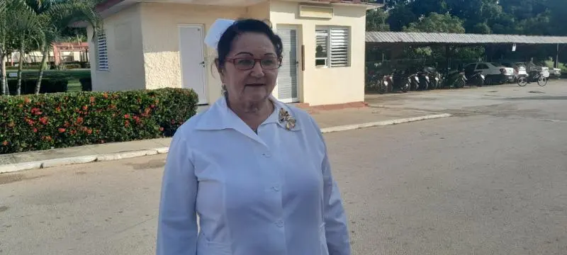 María Bertha Ramos, enfermera, hospital militar Fermín Valdés, Holguín
