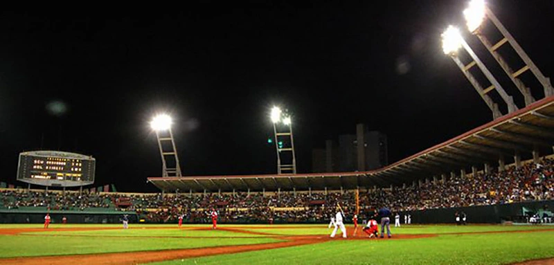 Estadio, Mayor General Calixto García, Cachorros, Holguín