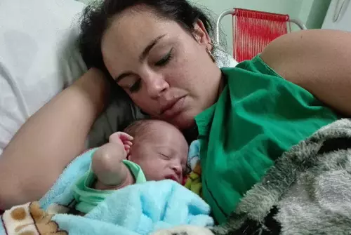 Maternidad, Cuba