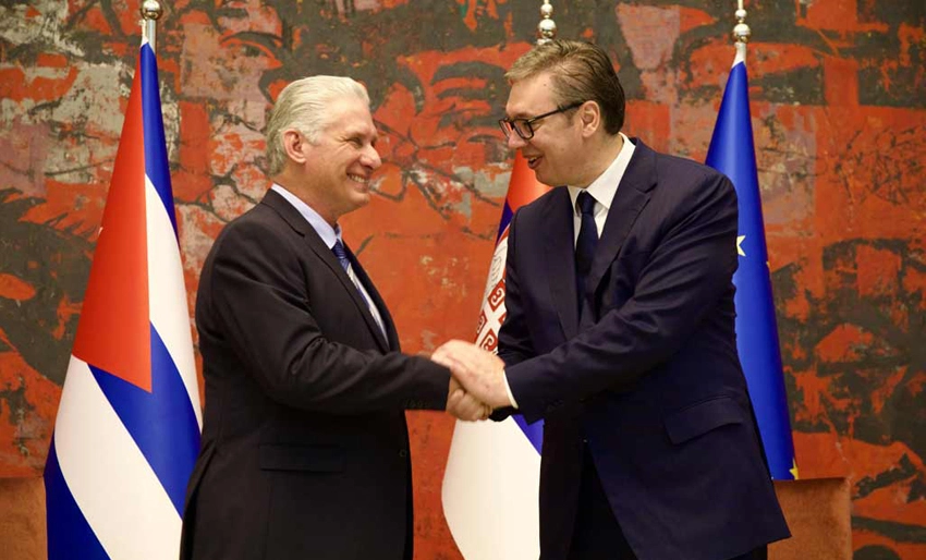 Díaz-Canel junto a presidente serbio