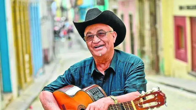Eliades Ochoa, músico, cubano, cumpleaños 77, Cuba