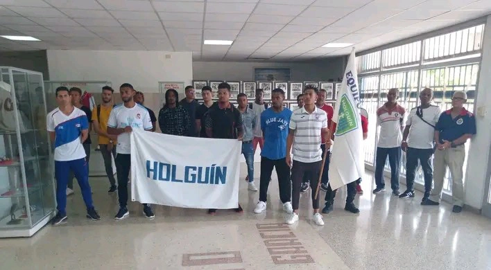Abanderados, Pumas, Holguín, segunda Liga Cubana de futsal
