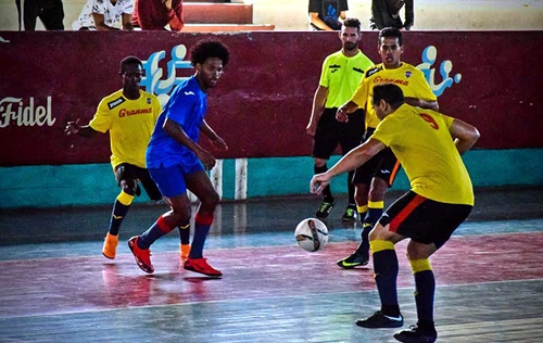 Pumas de Holguín en Liga nacional de Fut-Sal