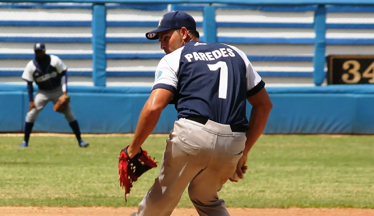 Vegueros , Cachorros, Holguín, Béisbol cubano, pelota cubana, deporte