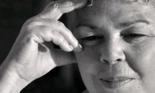 Lourdes González, poetisa holguinera