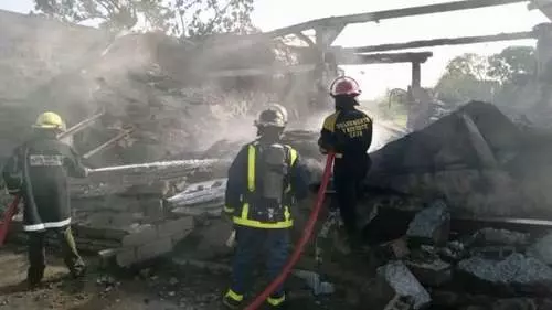 incendio, Astilleros de Manzanillo