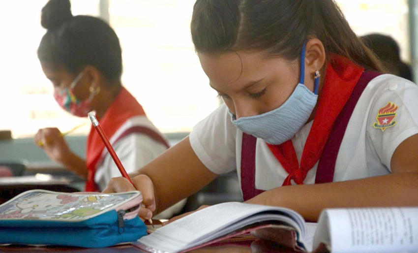 Curso escolar, estudiantes cubanos