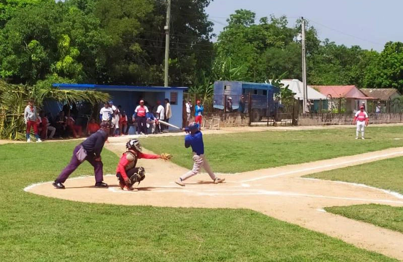 Sábado, Liga Azucarera, Béisbol, Holguín, Cuba