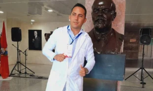 delegado directo, José Leandro Pérez Guerrero, congreso, Unión de Jóvenes Comunistas, sector de la salud, Holguín