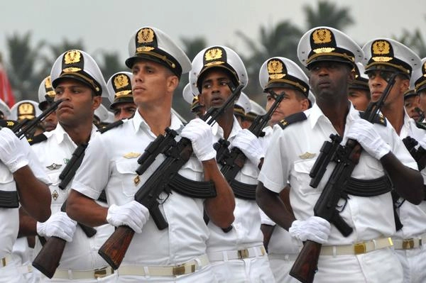 marina de guerra revolucionaria, felicitación, Raúl Castro, Cuba