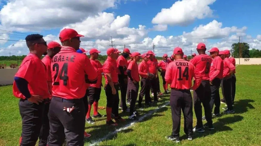 Colosos, Los Colosos, deporte, béisbol, pelota dulce, Liga Azucarera de béisbol, Holguín