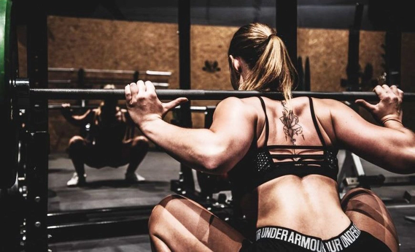 Mujer, Gimnasio, músculos