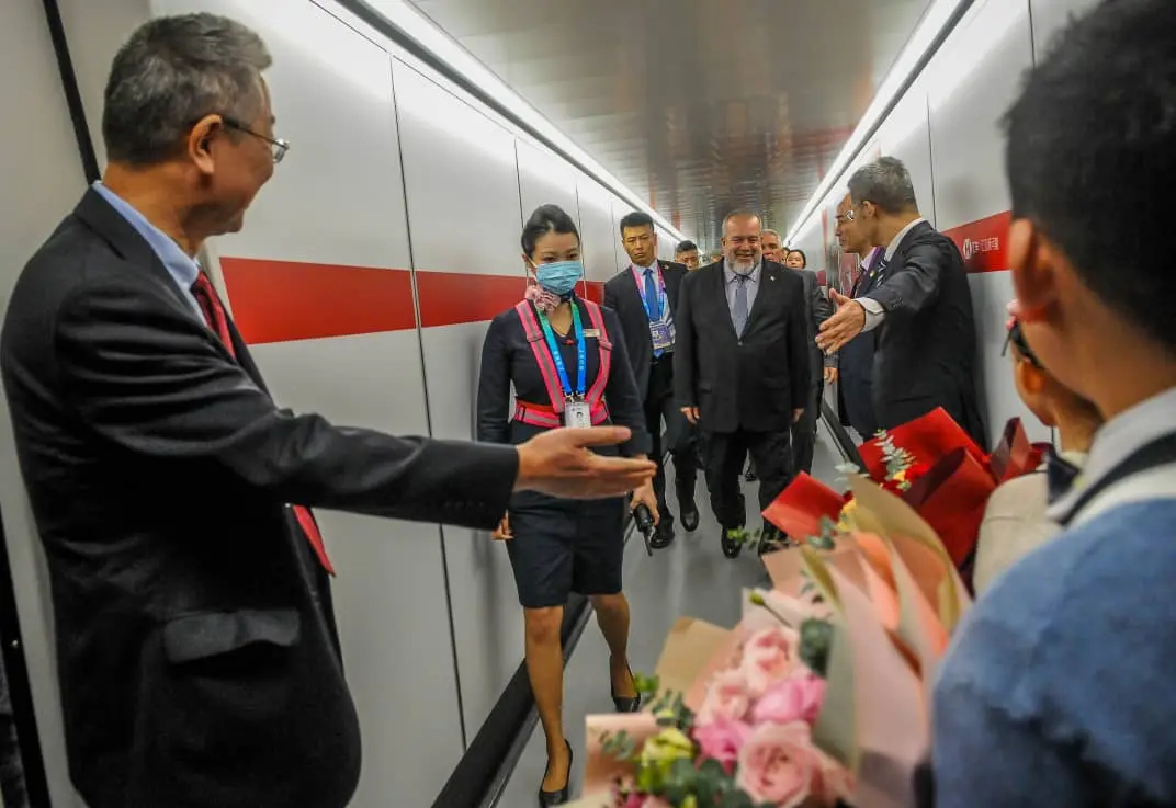 China, Cuba, Manuel Marrero, visita a Picla