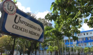 Universidad de Ciencia Médicas, Holguín, Cuba