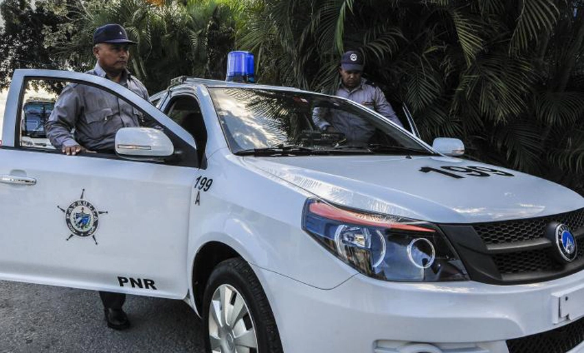 Policía Nacional Revolucionaria, Cuba